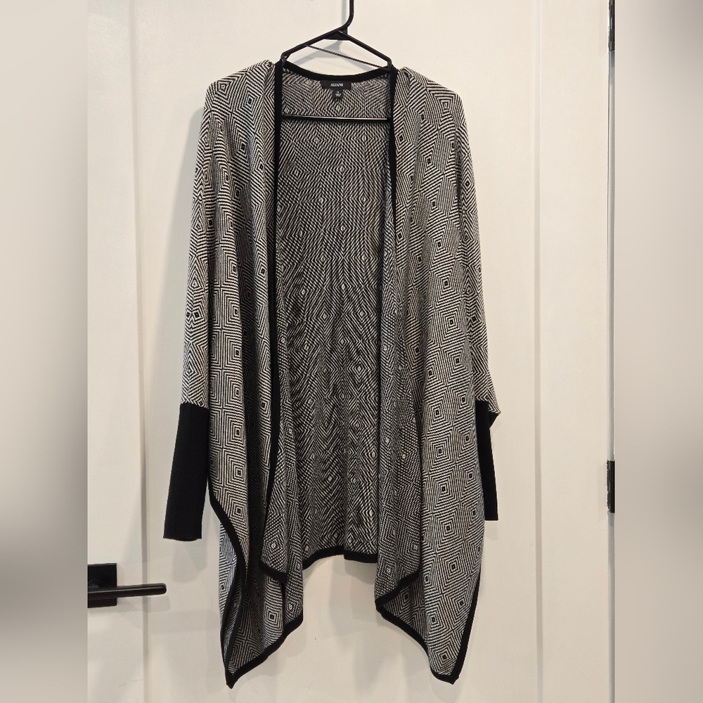 Alfani sweater shrug/cape size 1X